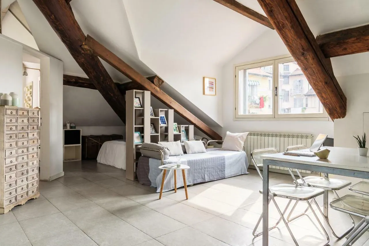 Joivy Top-Floor Studio By Vittorio Formentano Park Apartment Milan