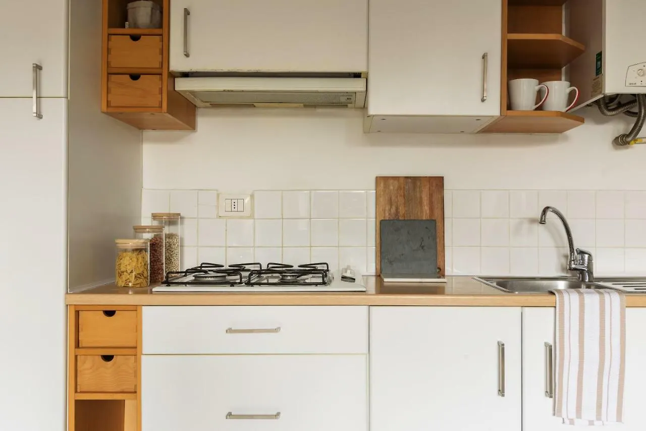 Joivy Top-Floor Studio By Vittorio Formentano Park Apartment Milan